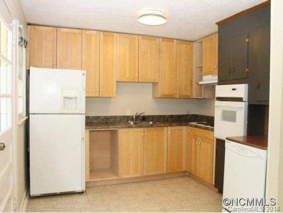 2119 SOMERSET DRIVE - Photo 5