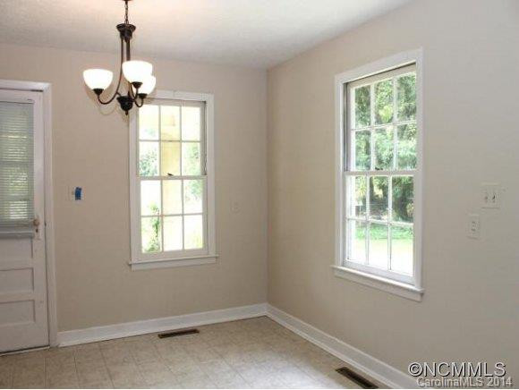 2119 SOMERSET DRIVE - Photo 6