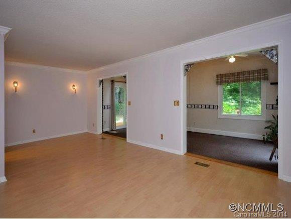 328 COLONY LANE - Photo 2