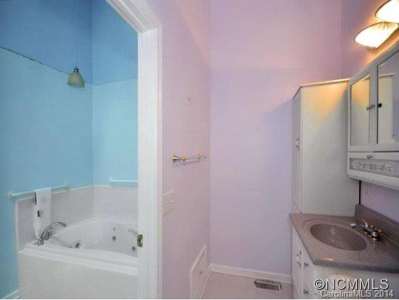 328 COLONY LANE - Photo 9