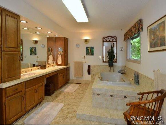 511 SONDLEY DRIVE SOUTH - Photo 8