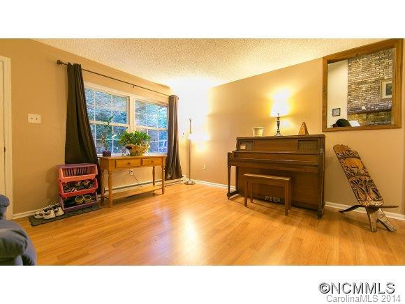 13 Somerset Road - Photo 6