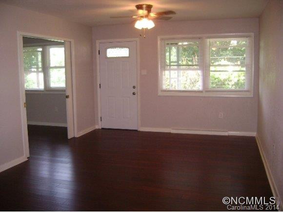 44 Oregon Ave - Photo 3