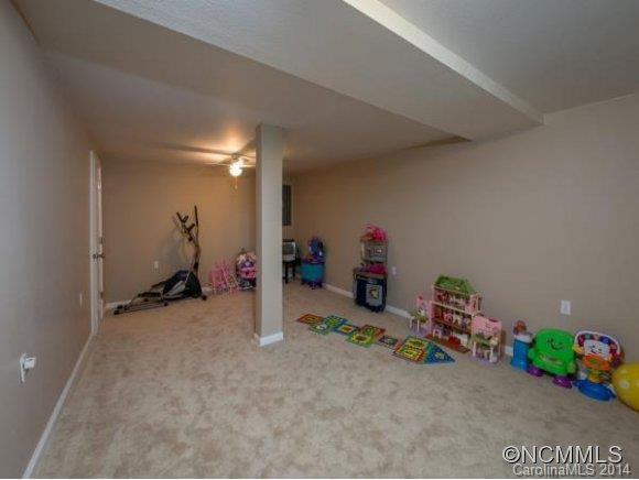 192 PEACEFUL LANE - Photo 11