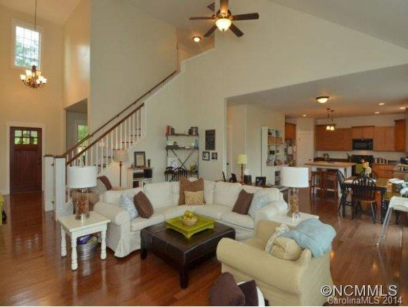 54 AL FAYE FARM WAY - Photo 3