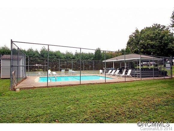 93 Hollybrook Drive - Photo 13