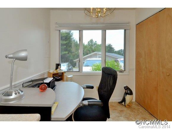 93 Hollybrook Drive - Photo 5