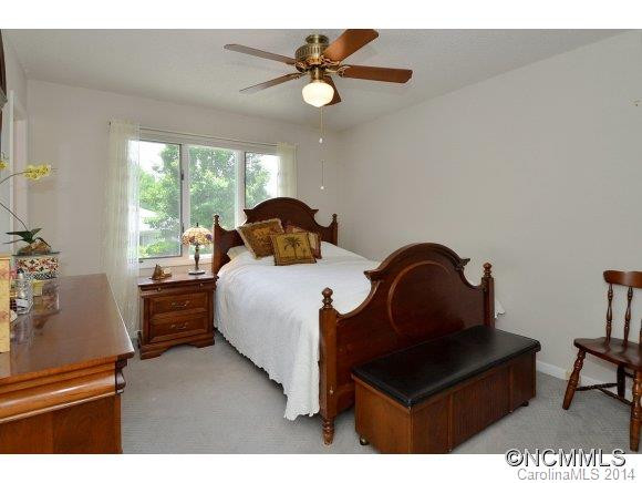 93 Hollybrook Drive - Photo 6