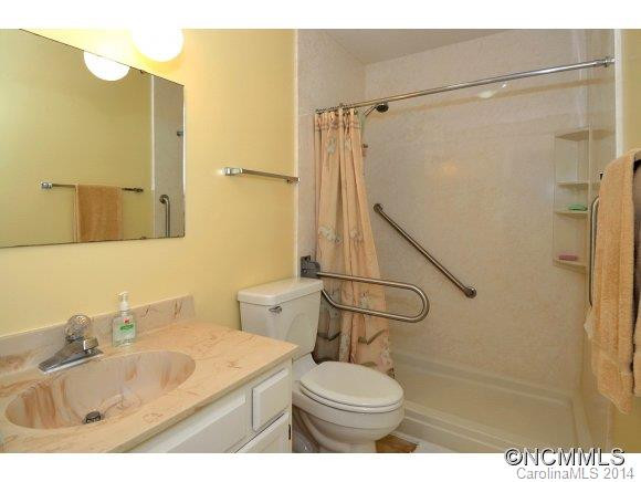 93 Hollybrook Drive - Photo 7