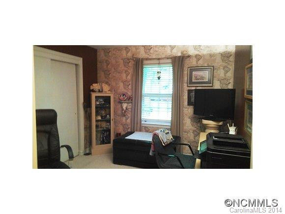 1224 Pinebrook Circle - Photo 13