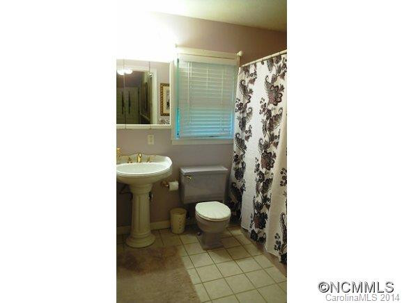 1224 Pinebrook Circle - Photo 14
