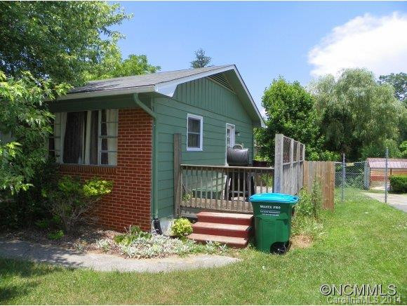6 Wentworth Ave. - Photo 2