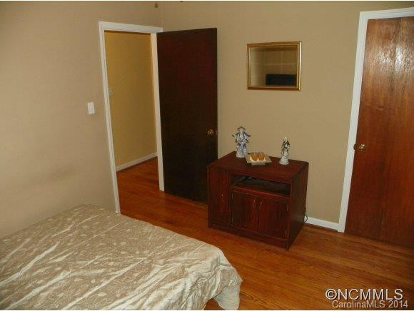 6 Wentworth Ave. - Photo 13