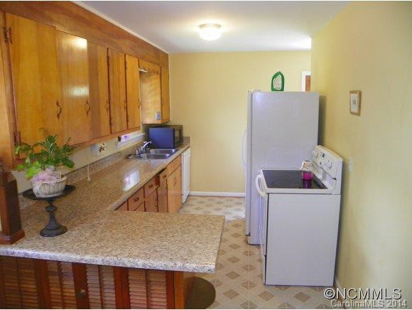6 Wentworth Ave. - Photo 8
