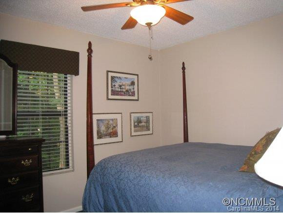 221 PINE COVE LANE - Photo 11