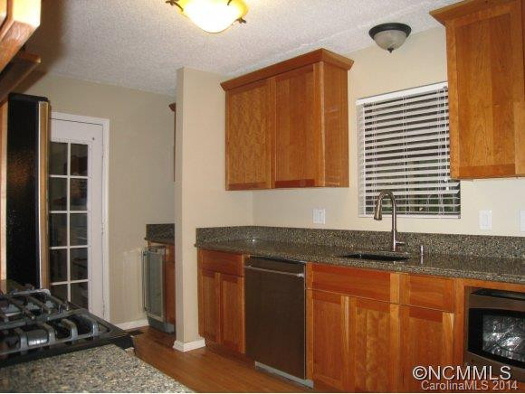 221 PINE COVE LANE - Photo 7