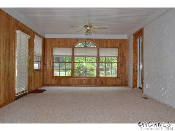399 Montevista Avenue - Photo 8