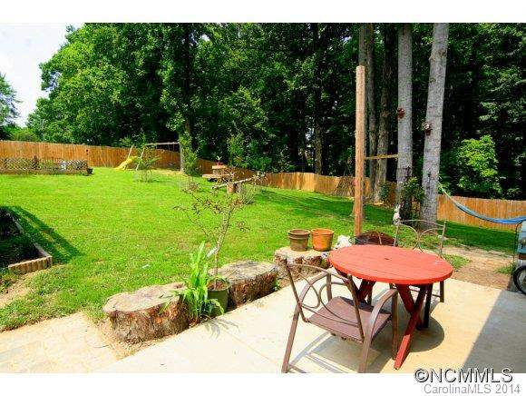 107 Hollyhock Ct - Photo 12
