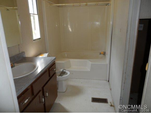 16 Dark Cove Road - Photo 9