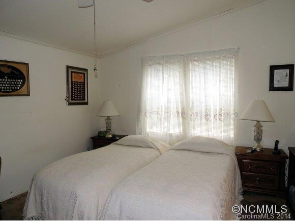 137 Riverwind Drive - Photo 11