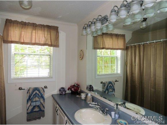 137 Riverwind Drive - Photo 12