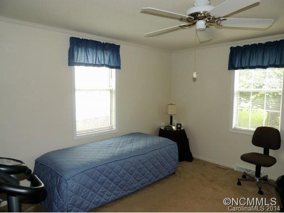 137 Riverwind Drive - Photo 13