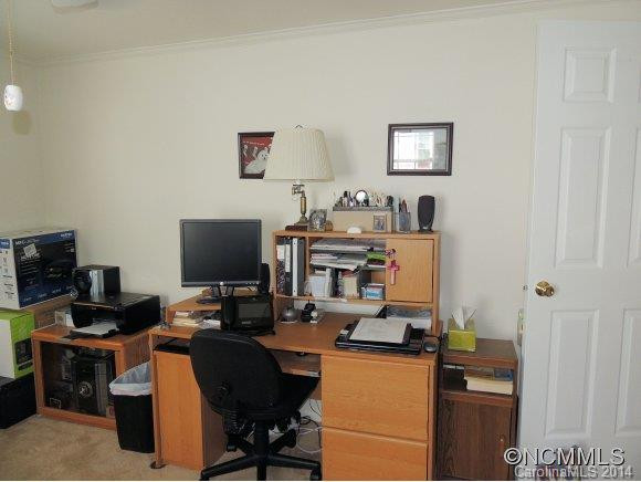 137 Riverwind Drive - Photo 14