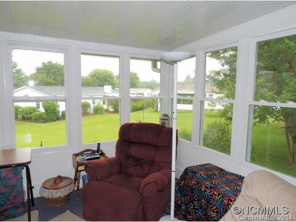 137 Riverwind Drive - Photo 15