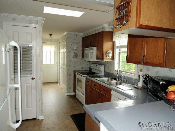 137 Riverwind Drive - Photo 6