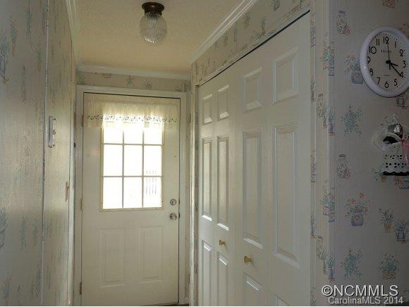 137 Riverwind Drive - Photo 10