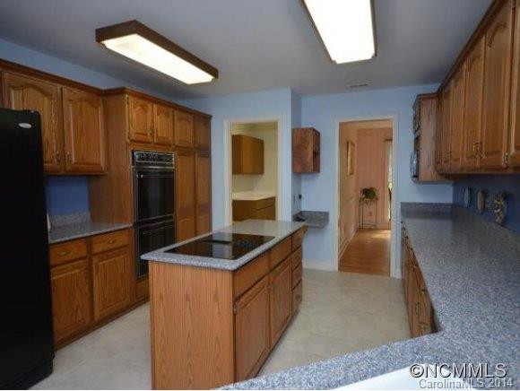 45 TREE TOP DRIVE - Photo 5