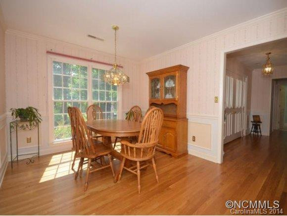 45 TREE TOP DRIVE - Photo 7