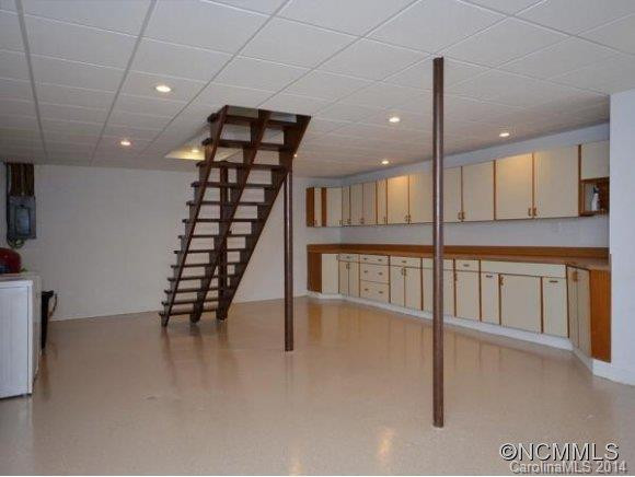 41 KENNEDY ROAD - Photo 13