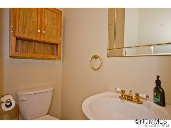 122 Avondale - Photo 12
