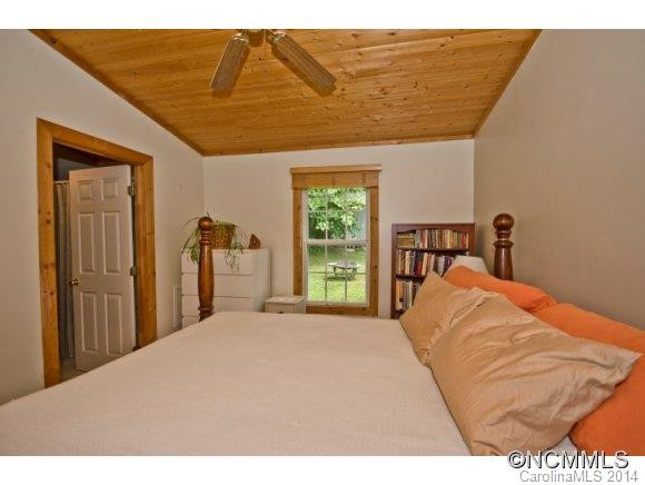 122 Avondale - Photo 13