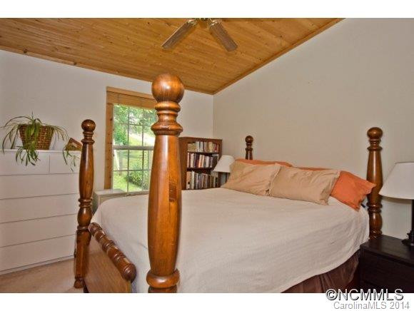 122 Avondale - Photo 14
