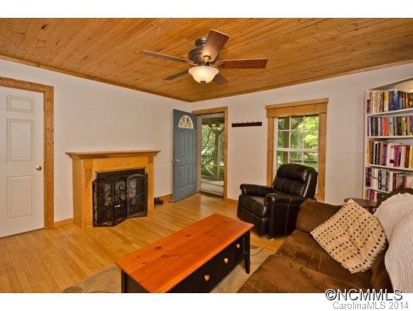 122 Avondale - Photo 6