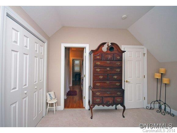 28 Olmsted Lane - Photo 17
