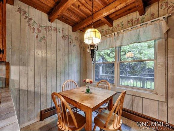 376 HUTCHINSON ROAD - Photo 7