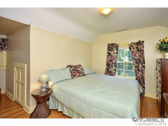 279 Longview Drive - Photo 13