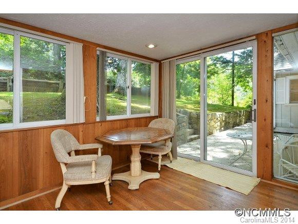 279 Longview Drive - Photo 6