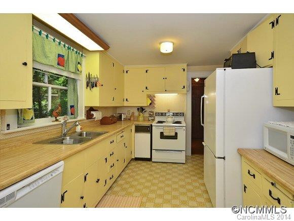 279 Longview Drive - Photo 10