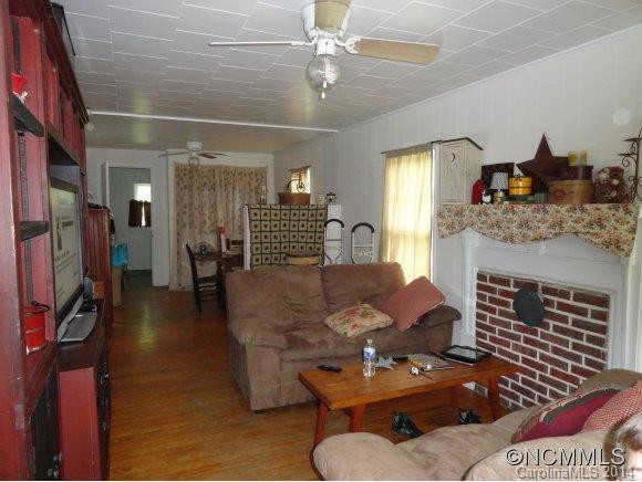 208 PHILLIPSVILLE LOOP - Photo 2
