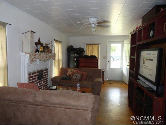 208 PHILLIPSVILLE LOOP - Photo 3