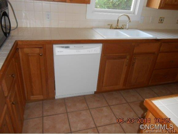 38 Spooks Branch Road - Photo 5