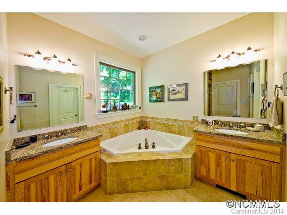 1349 Salola - Photo 12