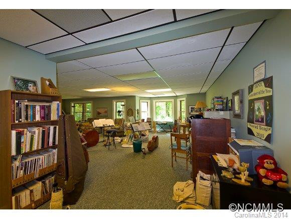 1349 Salola - Photo 15