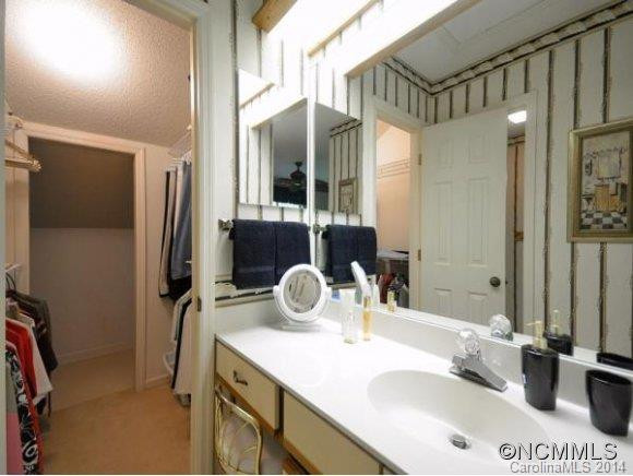 201 CHEYENNE COURT - Photo 10