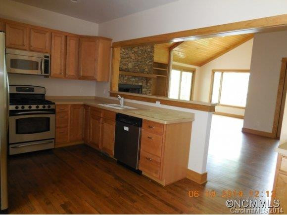 686 Lakeside Drive - Photo 6