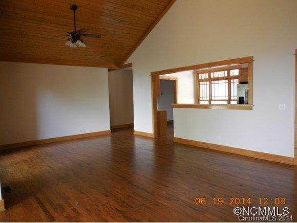 686 Lakeside Drive - Photo 8